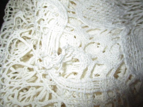 "Paño de mesa de ganchillo oblongo vintage ~ color marfil ~ 40"" x 36" - Imagen 9 de 10