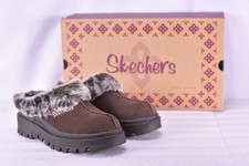 skechers fortress clog