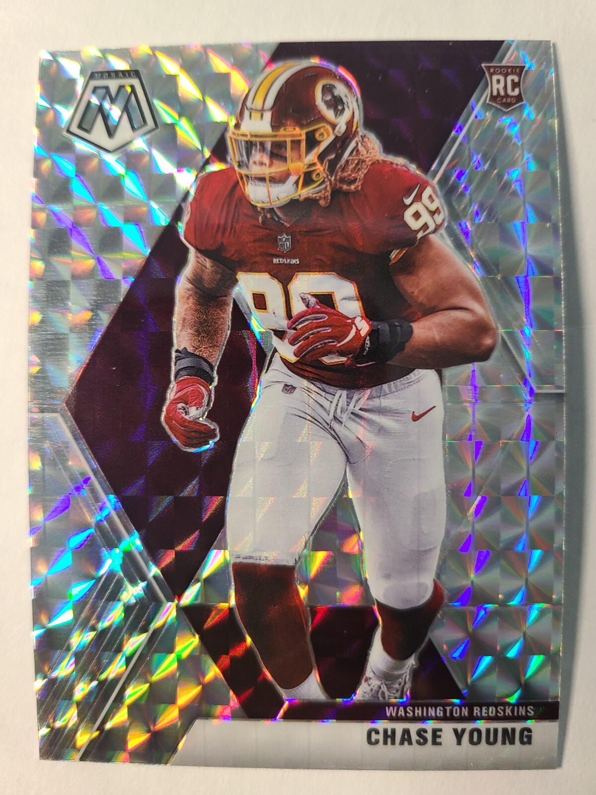 2020 Panini Mosaic - Rookies Chase Young #202 Mosaic Camo Pink Prizm RC (J438)