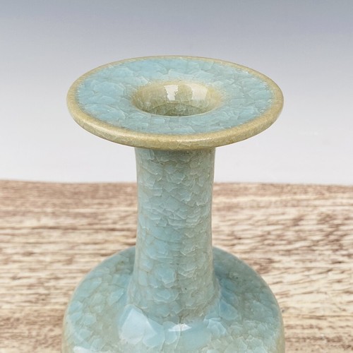8.8" Antique Porcelain Song dynasty ru kiln cyan gilt flower bird Ice crack Vase - Picture 8 of 9