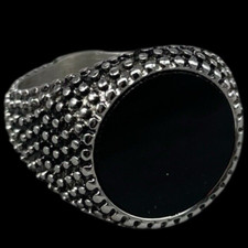 ANELLO PIETRA NERA TONDA LISCIA UOMO DONNA DECORATO A PUNTI AI LATI ACCIAIO INOX