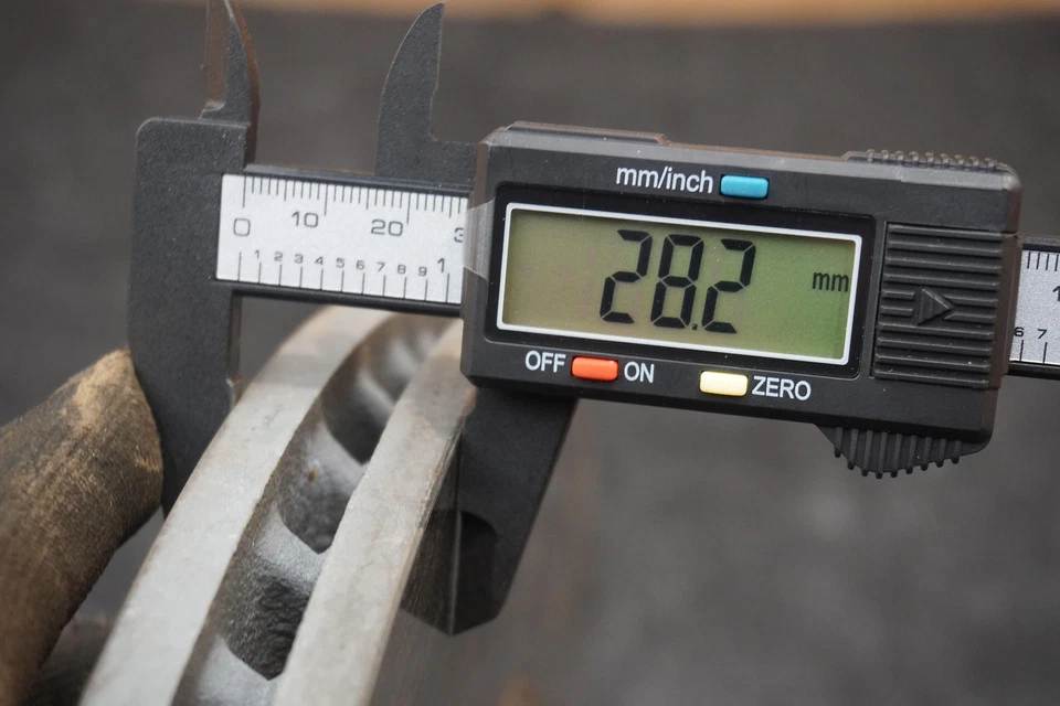 Juego de 2 rotores de disco de freno delanteros OEM 68273502AB Jeep Wrangler 4XE 2018-24 Foto 4 de 4