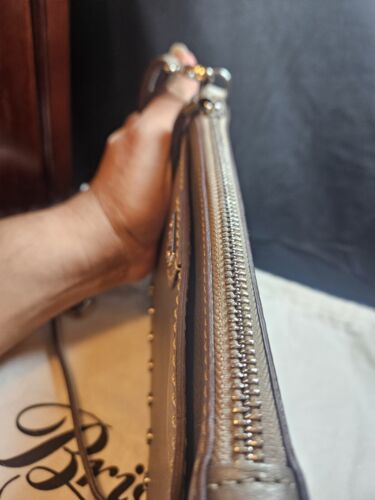 Borsa a tracolla Brighton Pretty Tough Rox peltro zinco perla ritirata - Foto 10 di 20