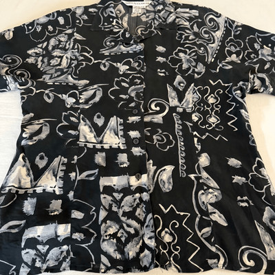 Annie Alexander Silk Blouse | Button Up Short Sleeve | Floral Batik | Size L