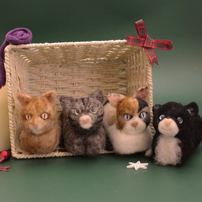 Felting Kit - Realistic Cat Loaf Needle Felt SmallKit - makes 1