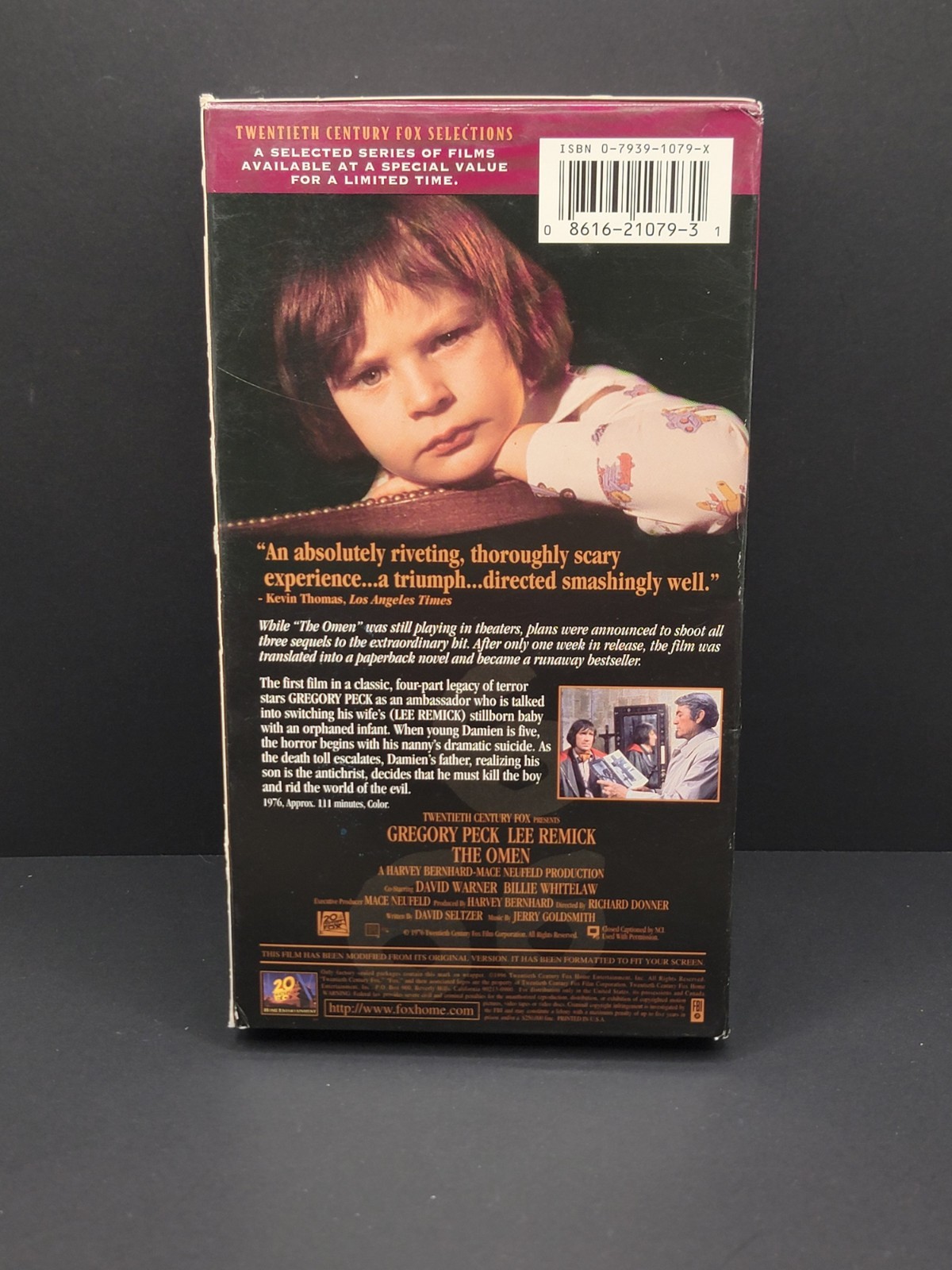 The Omen VHS Movie VCR Video Tape Used  Lee Remick Gregory Peck Horror thumbnail 3