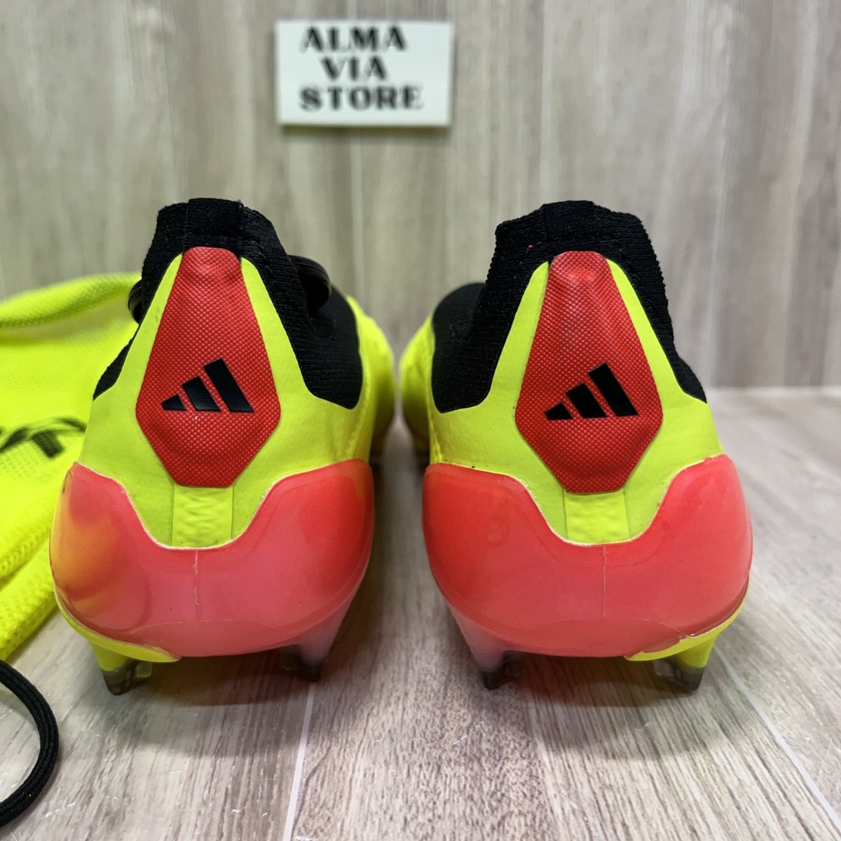 Adidas Predator Elite LL FG \'Team Solar Yellow\' IE2366 Soccer size 10.5 Adidas Predator Elite FG Team Solar Yellow Soccer Cleats  main image 3