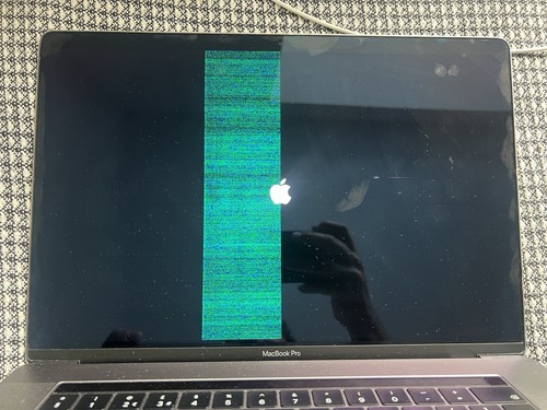 Apple MacBook Pro 2018 15" A1990 i7-8750H 16GB RAM256GB NVMe read description - Picture 5 of 20