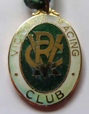 1967-68 Enamel Racing Members Badge: VRC- (VICTORIAN RACING CLUB ...