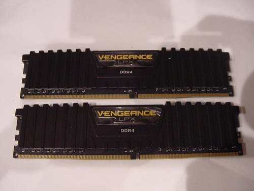 Corsair Vengeance LPX 8 Go DDR4-2666 CL16 (CMK8GX4M1A2666C16) au meilleur prix sur