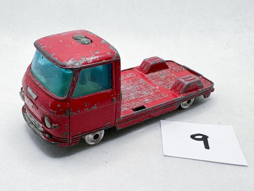 RARE VINTAGE CORGI TOYS GIFT SET # GS24 COMMER 3/4 TON CHASSIS VAN DIECAST CAR