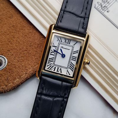 Beautiful Tank style watch, 22 x 29 mm small size, 18k gold plated, quartz