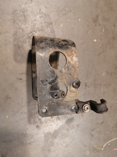 BMW F650 (169) Schutzblechhalter vorne Gabelstabilisator Fenderhalter