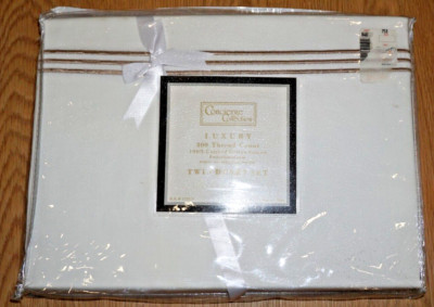 COCIERGE COLLECTION LUXURY 300TC TWIN DUVET SET  NEW