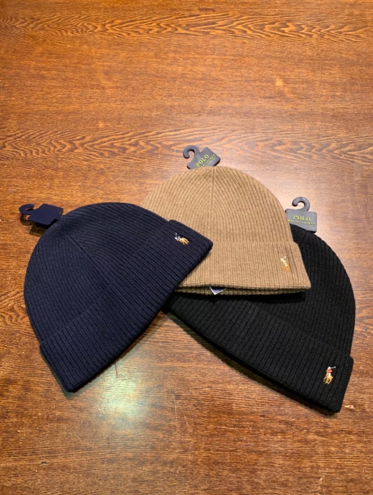 Ralph Lauren Uomo Cuffia con Pony colore Nero cappello con risvolto
