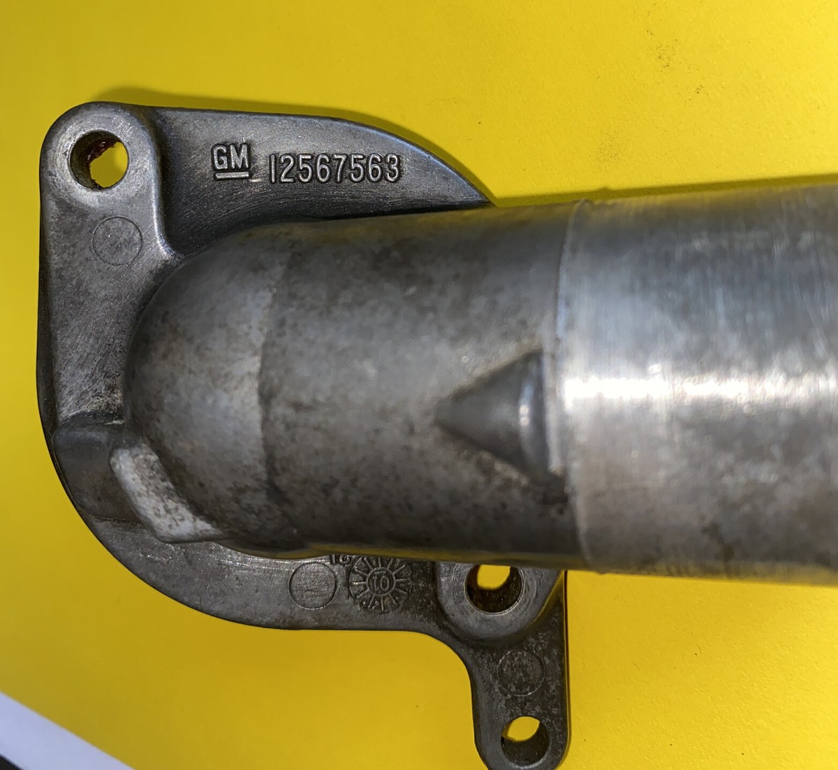 PRE-OWNED-12567563-GM-THERMOSTAT HOUSING-FREE SHIPPING* | eBay