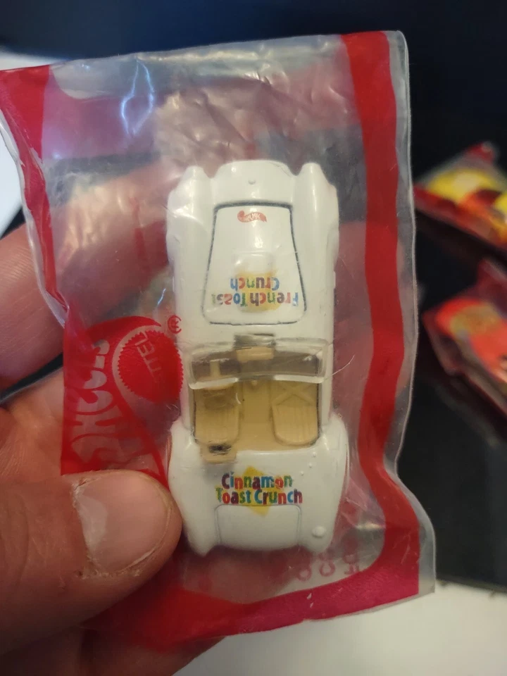 Lote de 5 autos promocionales de cereales General Mills 1997 Hot Wheels de colección sellados. Nuevo Foto 2 de 4