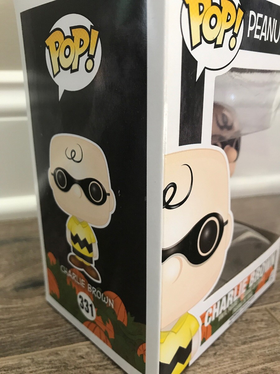 Charlie Brown HALLOWEEN GREAT PUMPKIN POP FIGURE 331 Peanuts RARE