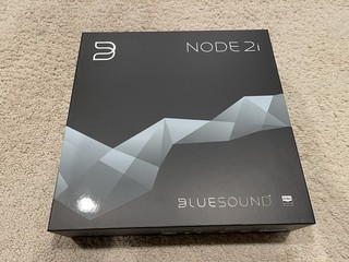Transmisor de música de alta resolución Bluesound NODE 2i Wi Fi negro
