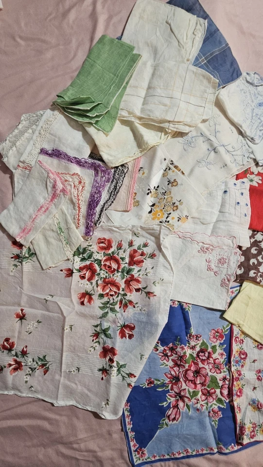 Lot of 35 Vintage Handkerchiefs Hankies Hanky ~Various Types & Patterns ~Women's - Image 3 of 4