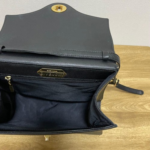 Givenchy Hand Bag Leather Black Gold Shoulder Crossbody Women From Japan - 第 8/24 張圖片