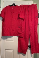 dagacci scrubs set