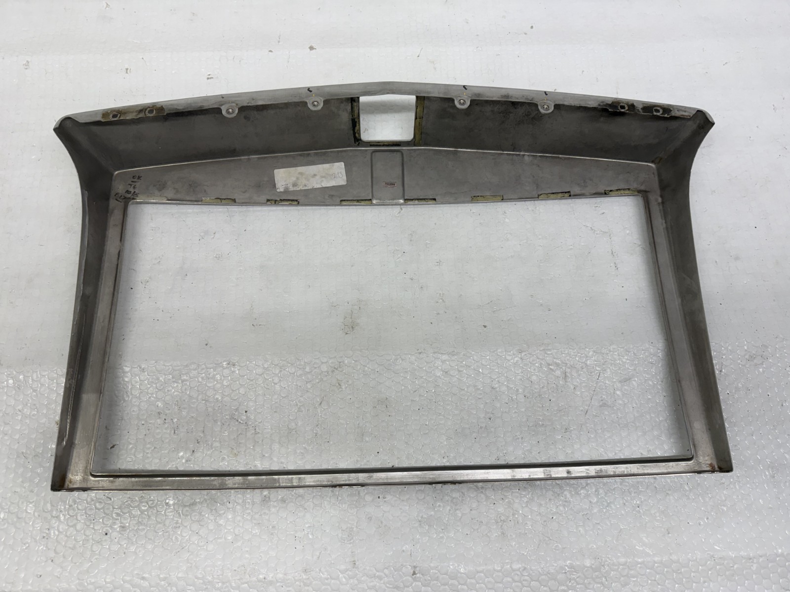 Rolls-Royce Phantom 2005-2012 Bumper grille Chrome P/N 7246428