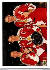 1990-91 Upper Deck Hockey  - #473 Canada's Captain