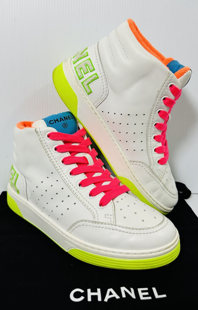 CHANEL Calfskin Womens Logo Sneakers 37 EU White Multicolor CHANEL Calfskin Womens Logo Sneakers 37 EU White Multicolor