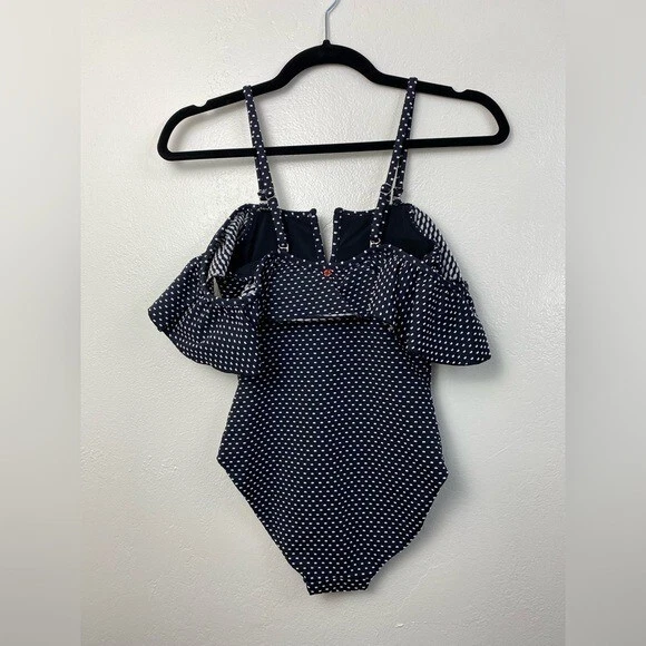 Traje de baño Carter rojo con volantes de una pieza negro para mujer talla 4 hombro frío Foto 2 de 4