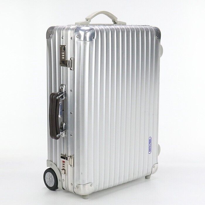 Rimowa Classic Flight 35L Silver 2-wheels Carry Case Rimowa Classic Flight 35L Silver 2-wheels Carry Case