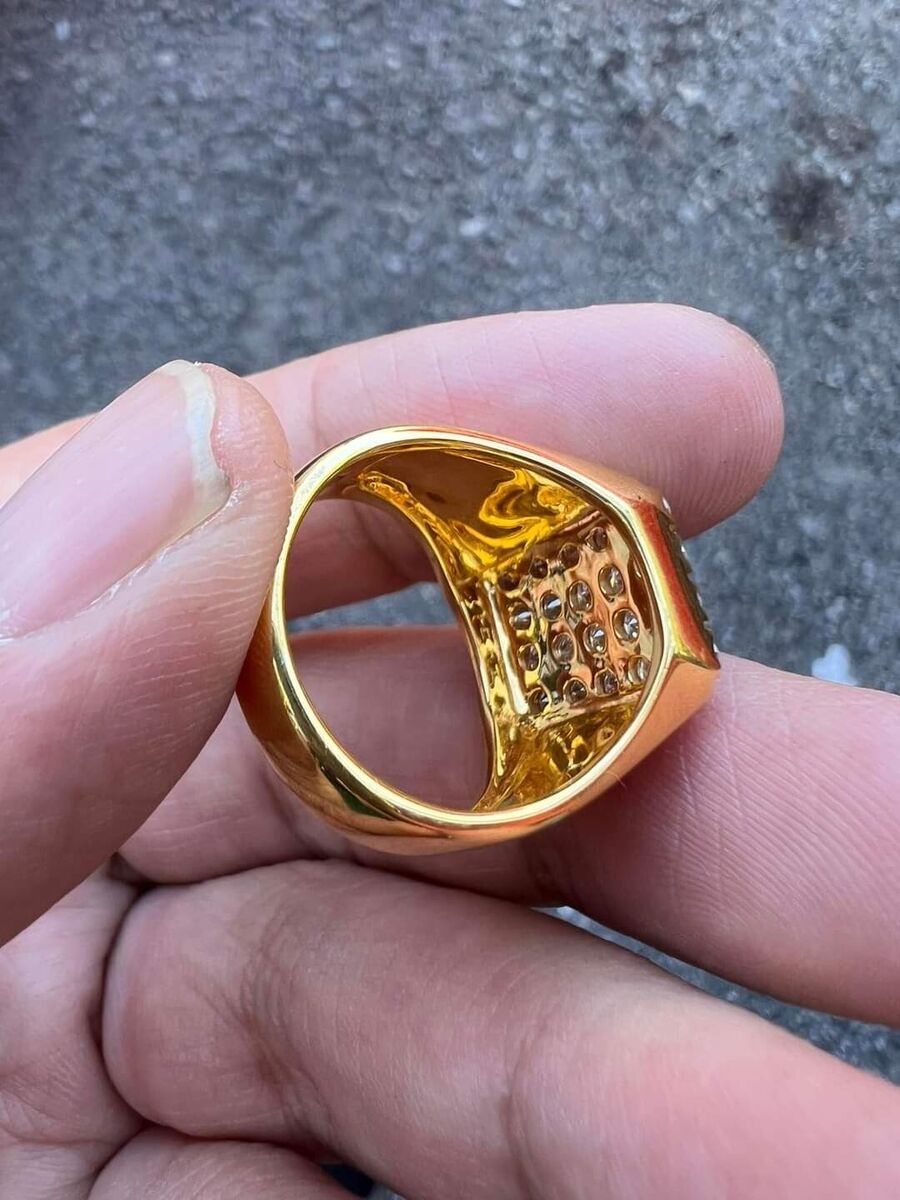 Certified 1.35 Carat Real Diamond Solid 18k Yellow Gold Certified 1.35 Carat Real Diamond Solid 18k Yellow Gold