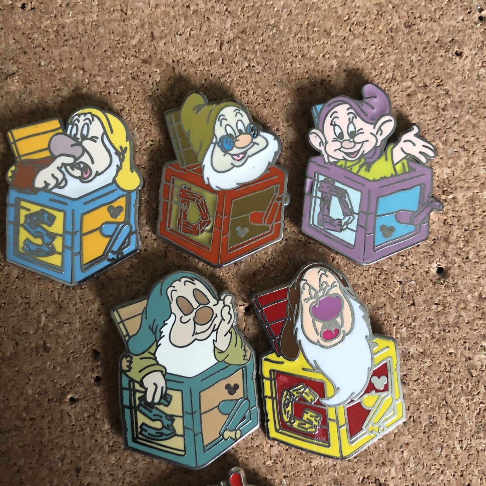 7 Dwarf SNEEZY  DOC SLEEPY GRUMPY DOPEY Jack in the Box Disney 2009