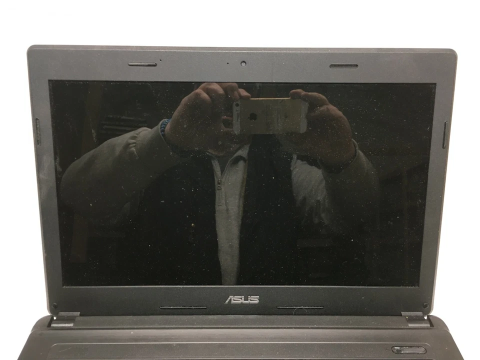 ASUS X44L Laptop For Parts Does not Power on NO HDD/RAM/Charger JR - Image 2 of 4