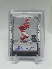 SKYY MOORE 2022 LEAF TRINITY FOOTBALL CLEAR ROOKIE AUTO /99