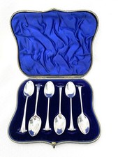 CASED SET OF SIX ONSLOW PATTERN SILVER TEASPOONS  - London, 1910
