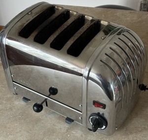 Dualit 2 To 4 Slice Toaster Stainless Retro Chrome Electric Toast Maker Works