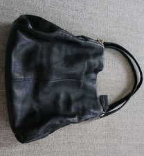 Coach Black Pebbled Leather Shoulder Bag Gold Hardware Crescent Designer Classic