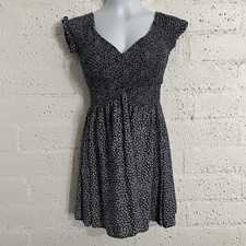 Lulu’s Juniors Mini Dress M Blue White Floral Ruffle Sleeve Smocked Bodice Rayon