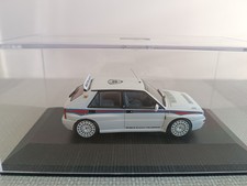 LANCIA DELTA EVO HF MARTINI 6 HPI RACING 1/43