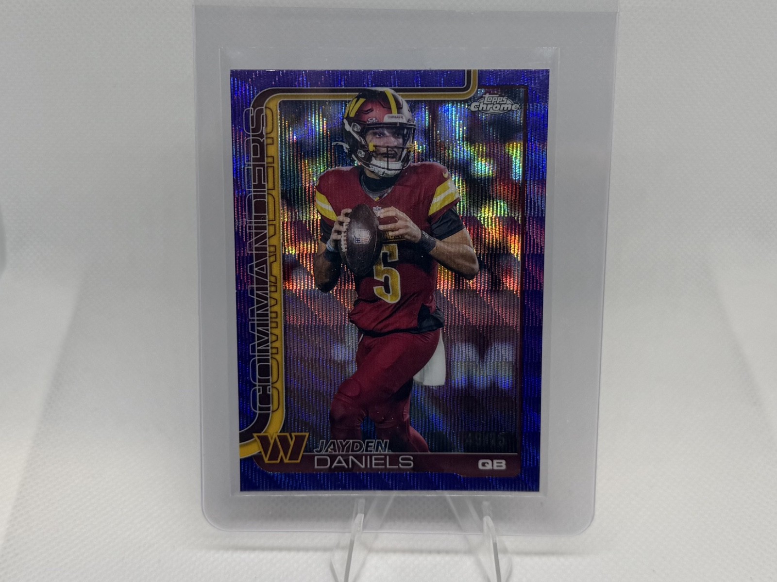 2025 Topps Chrome NFL Jayden Daniels Purple Wave /75