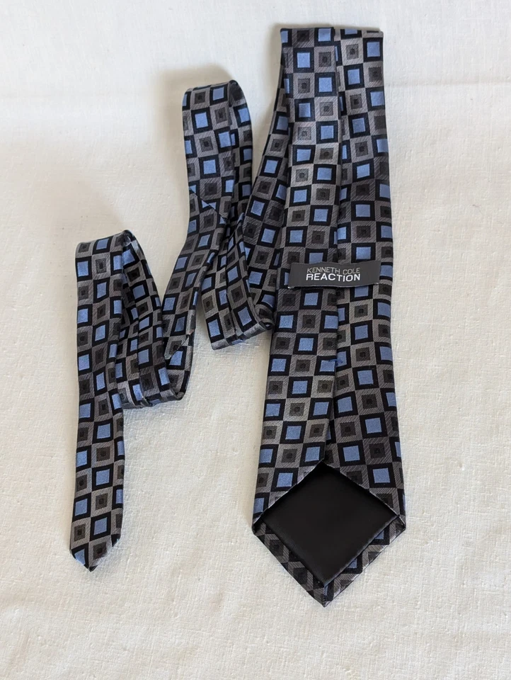 Kenneth Cole Reaction Men's Neck Tie 100% Silk Black Blue Gray Square Geometric - Image 2 of 4