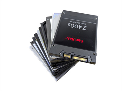 Restposten 10x verschiedene Marken SSD 128GB SATA 2,5'' Laptop & Desktop