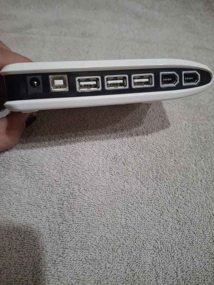 IOGEAR USB 2.0 Firewire Combo Hub Model# GUH420 Used - Image 3 of 4