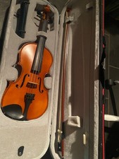Hidersine Vivente Violin 4/4 full size + music stand