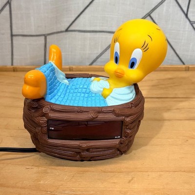 Westclox Tweety Bird Alarm Clock OS Yellow Vintage Looney Tunes Nest 32402-AC
