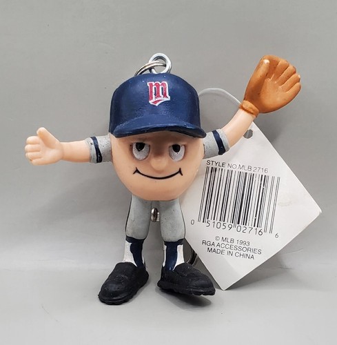 Vintage MLB Minnesota Twins 1993 Baseball Guy~ Bendy Clip On Keychain 3" tall - Picture 2 of 8