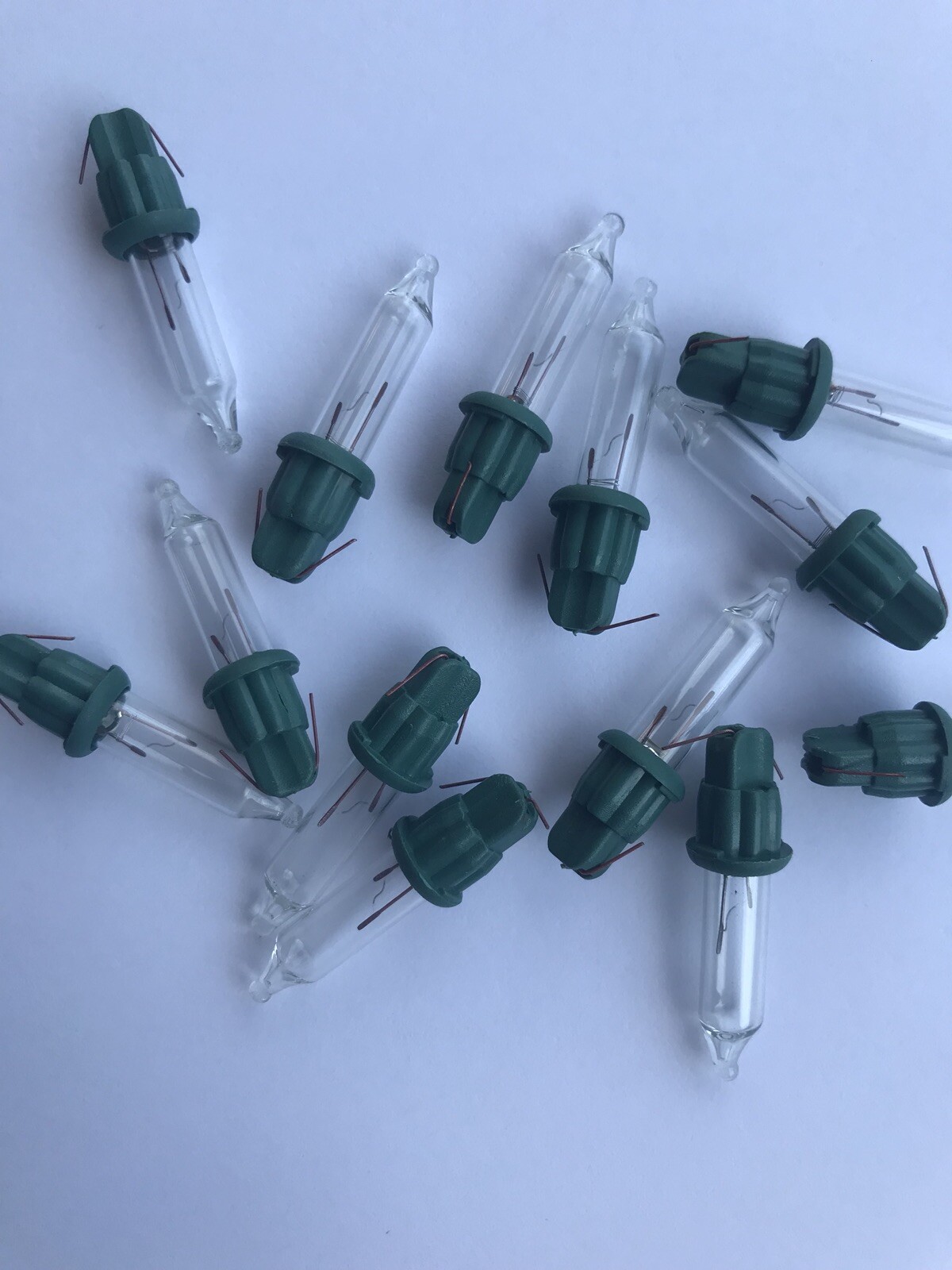 ES 2.5 Volt Replacement Christmas Mini Lights 10 Heavy Duty Clear