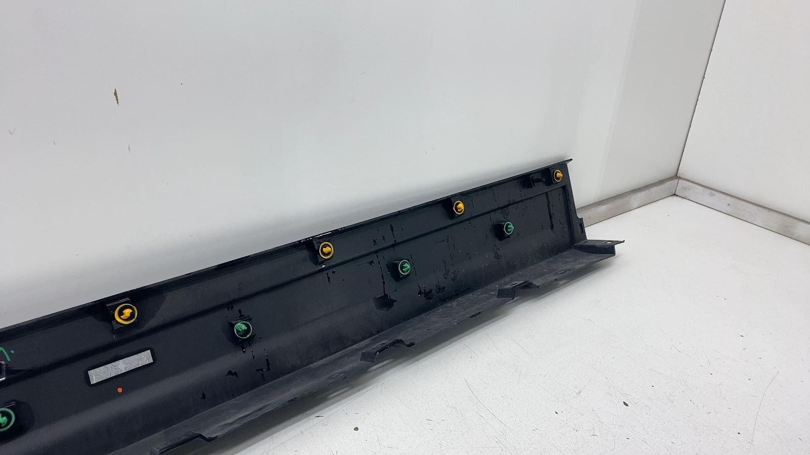 ⭕ 2017-2020 Maserati Levante Left Rocker Molding Panel Side Skirt Trim 670040335