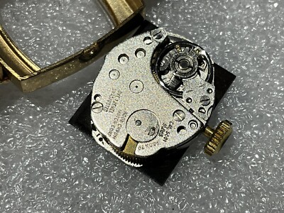 Vintage Majestime 1 Jewels Women display picture 3